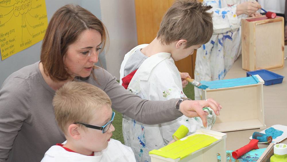 Computerunterricht Für Kinder Mit Behinderung Lernspiele Kinder Lernen Und Spielen Am Computer