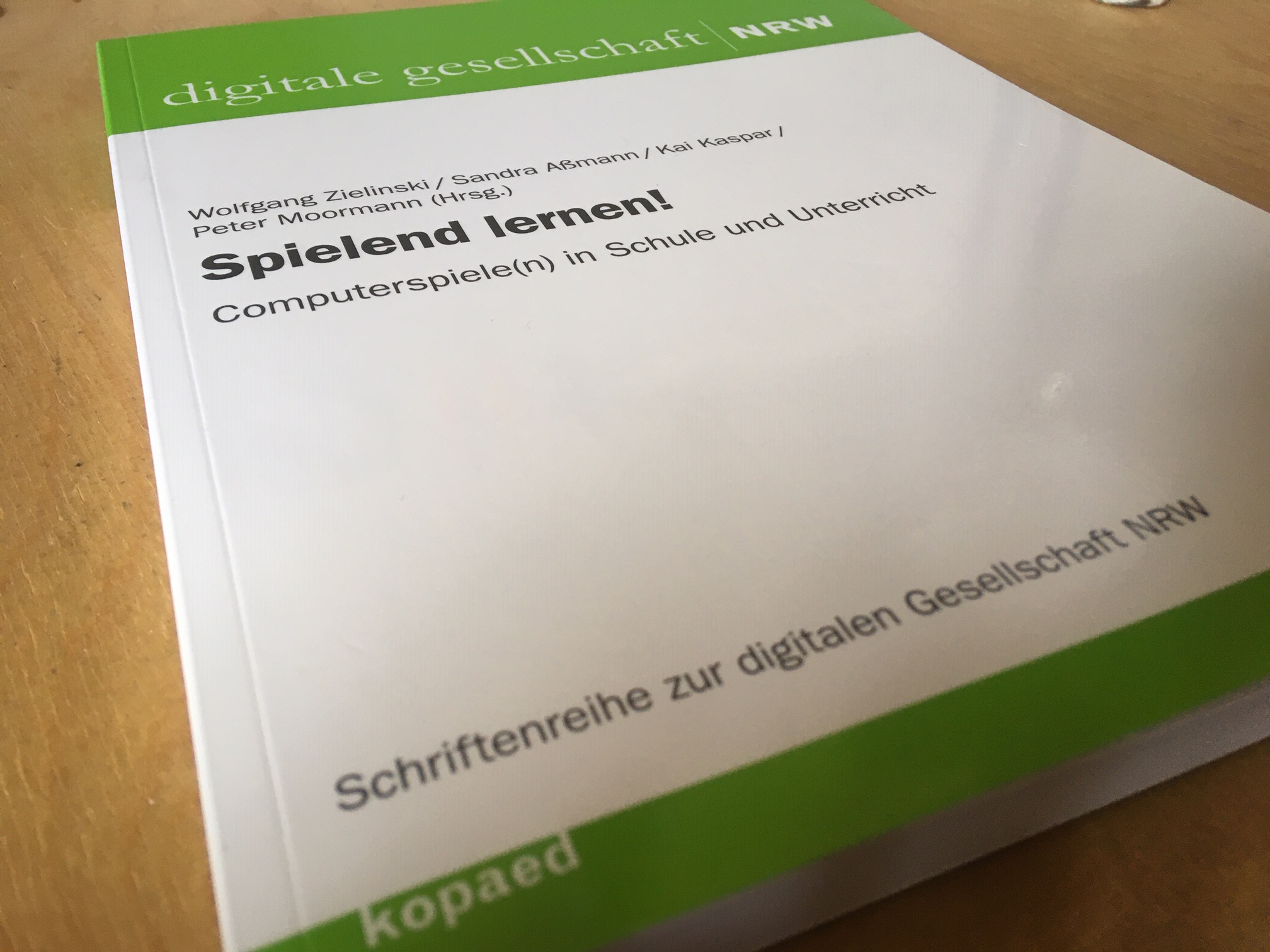 Kinder Lernspiele Computer 2004 Kinder Lernen Und Spielen Am Computer