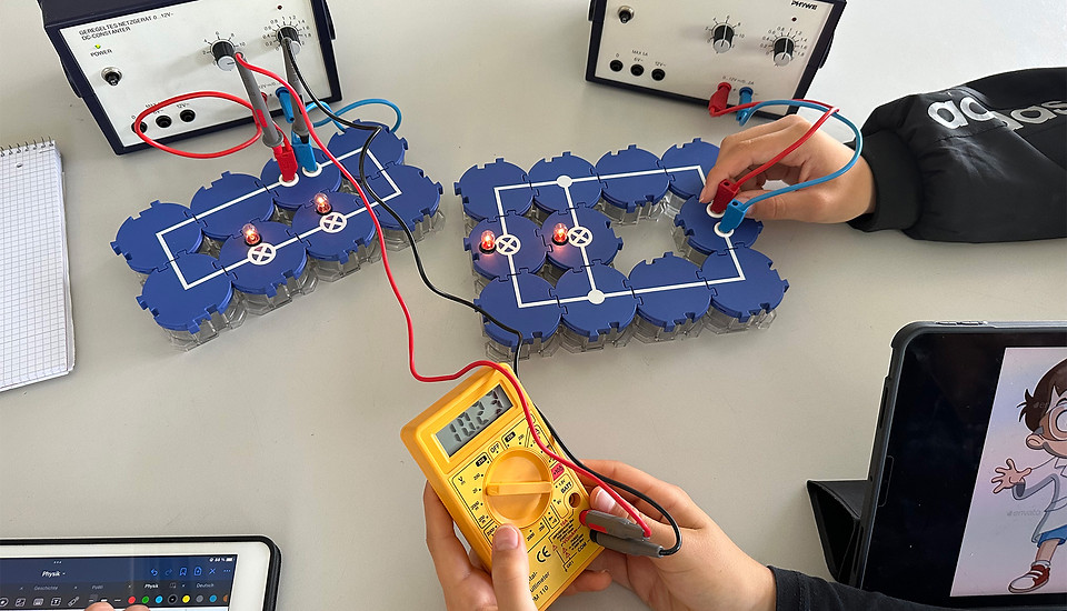 Physik Lernspiel Brick Building Game Physics