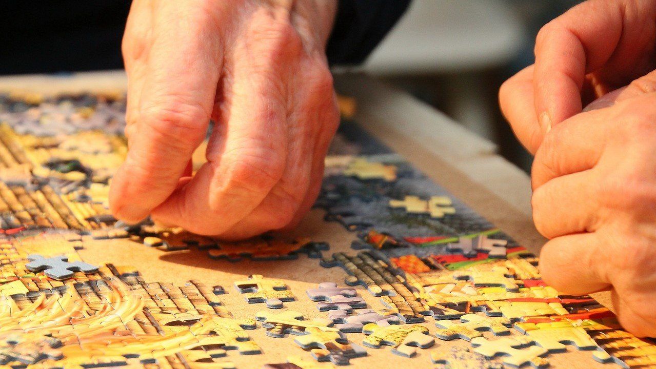Lernspiele Für Schwerhörige Anspruch Auf Eine Pflegestufe Bei Demenz